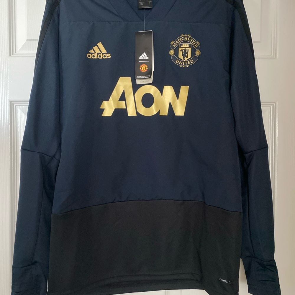 NWT Manchester United 2018/2019 UCL Sweatshirt